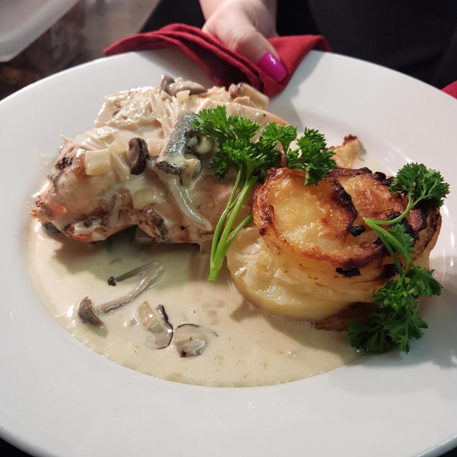 The Blue Bell Inn Weaverthorpe المظهر الخارجي الصورة