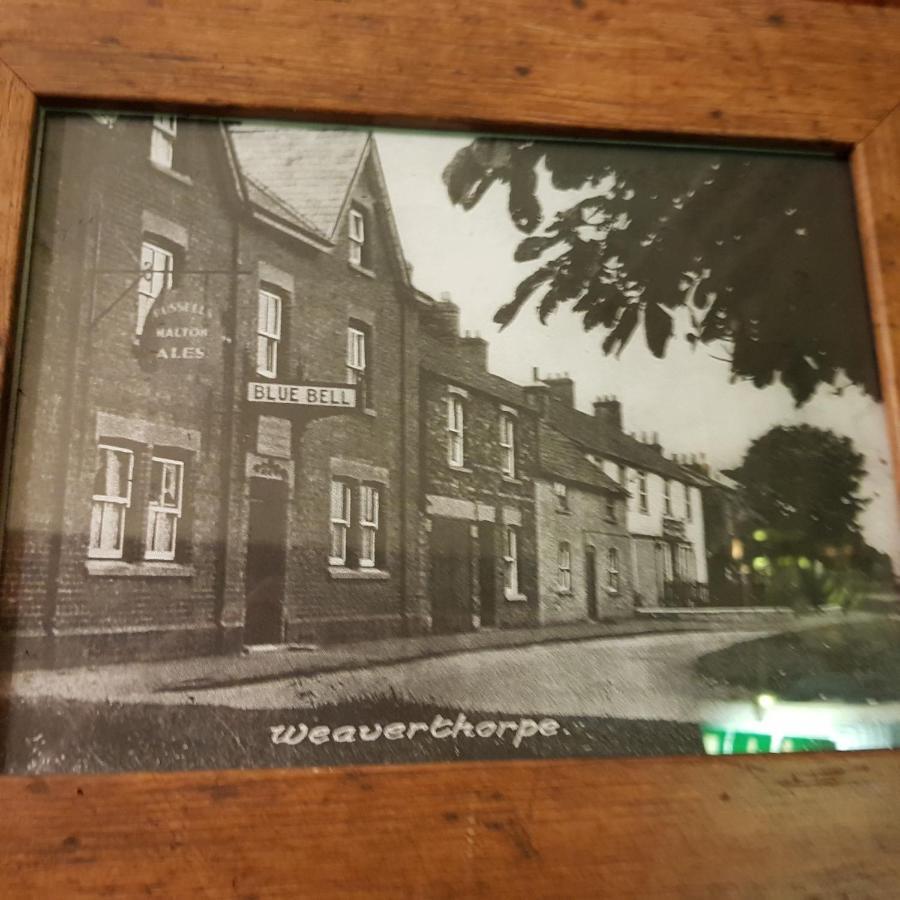 The Blue Bell Inn Weaverthorpe المظهر الخارجي الصورة