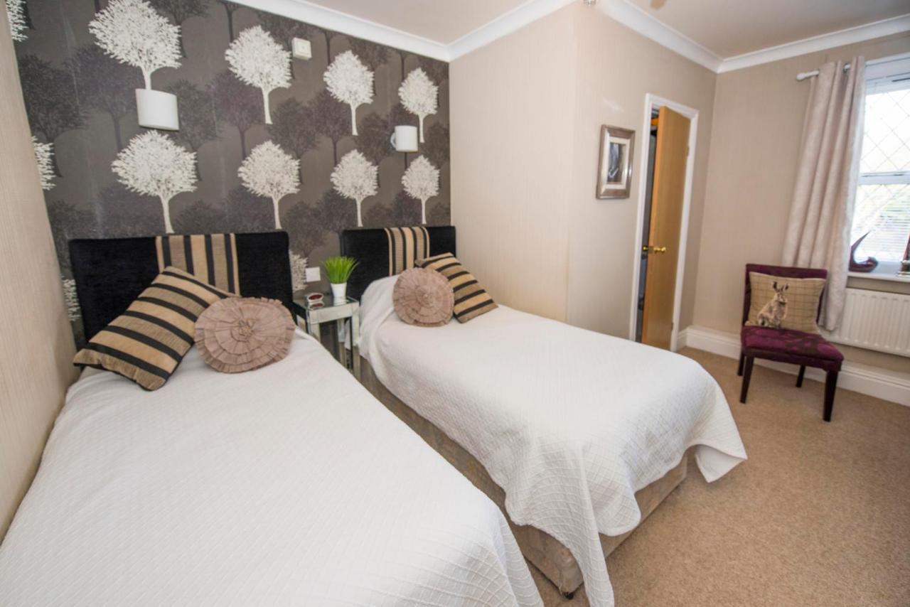 The Blue Bell Inn Weaverthorpe المظهر الخارجي الصورة