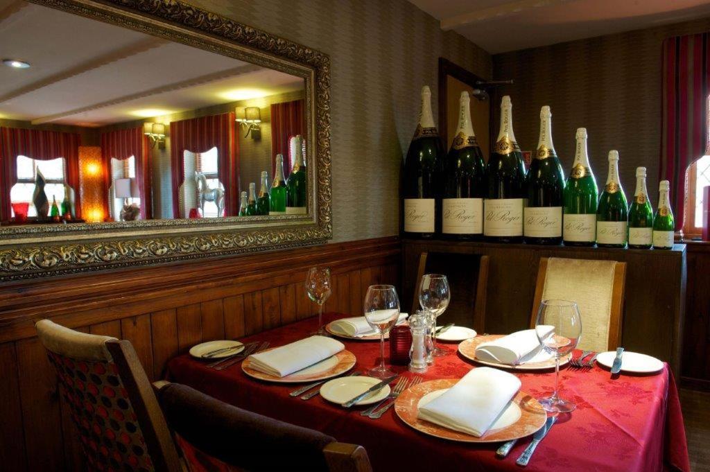 The Blue Bell Inn Weaverthorpe المظهر الخارجي الصورة
