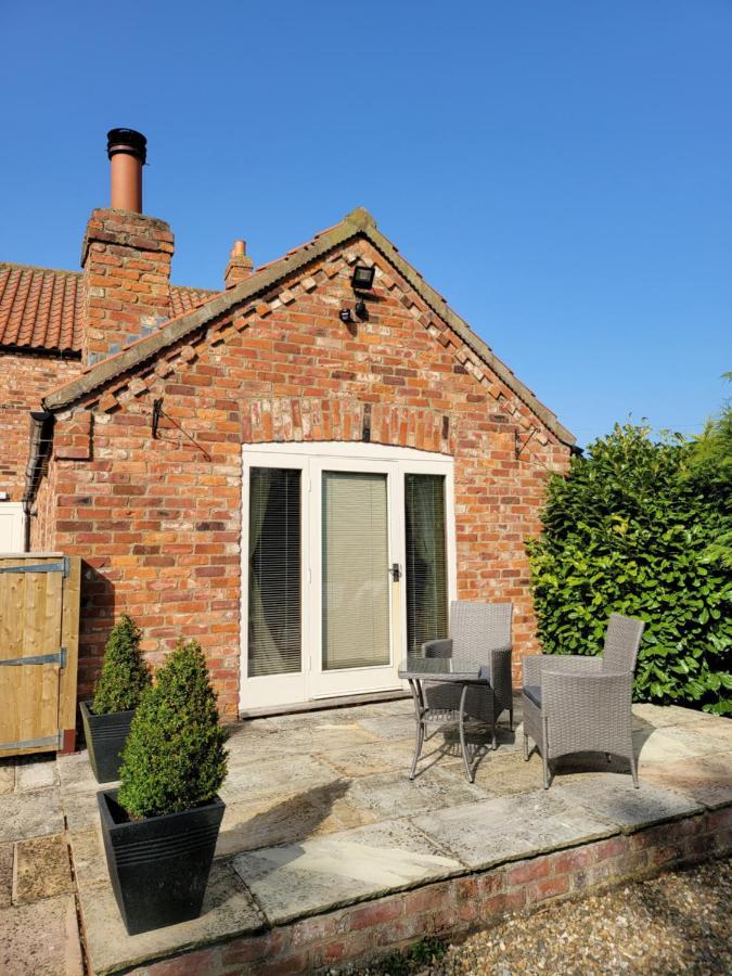 The Blue Bell Inn Weaverthorpe المظهر الخارجي الصورة