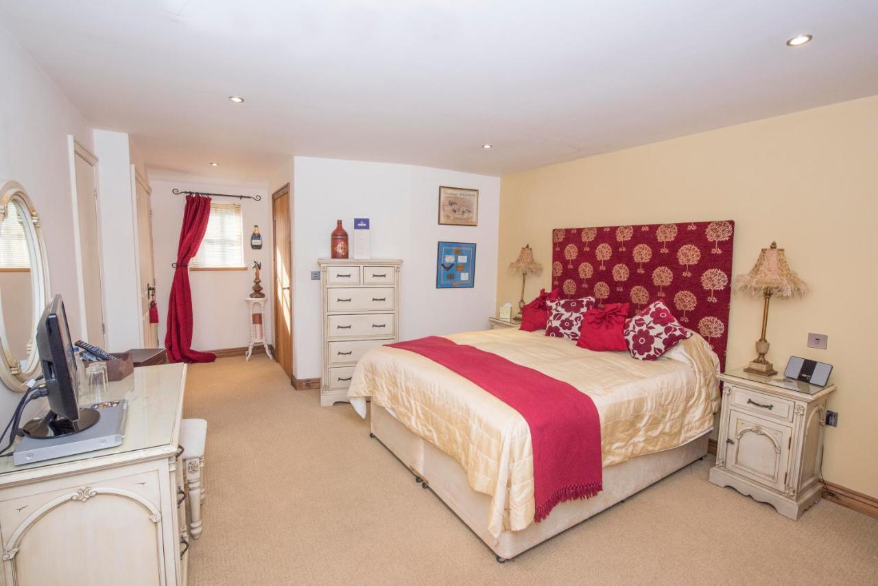 The Blue Bell Inn Weaverthorpe المظهر الخارجي الصورة